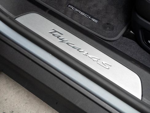 Certified 2020 Porsche Taycan 4S AWD/4WD image 27