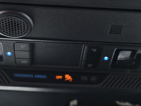 Used 2025 Ford Bronco Outer Banks image 34