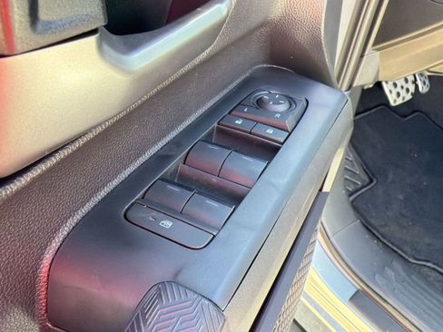 Used 2026 Toyota Tacoma SR5 image 12