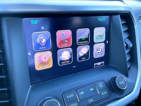 Used 2018 GMC Acadia SLT image 33