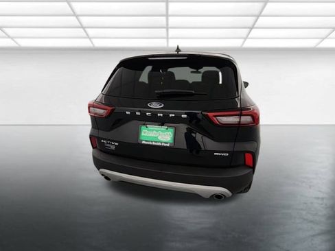 Used 2023 Ford Escape Active image 7