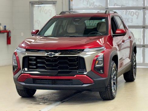 New 2026 Chevrolet Equinox ACTIV w/ Convenience Package III AWD/4WD image 3