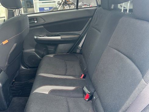 Used 2017 Subaru Crosstrek 2.0i Premium AWD/4WD image 6