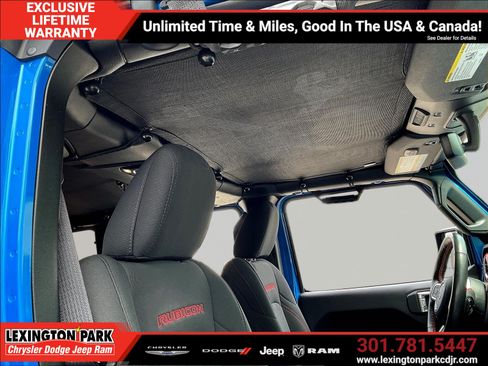 Used 2023 Jeep Wrangler Unlimited Rubicon w/ Cold Weather Group AWD/4WD image 25