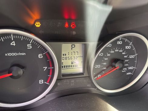 Used 2015 Subaru Forester 2.5i Premium w/ All-Weather Package image 19