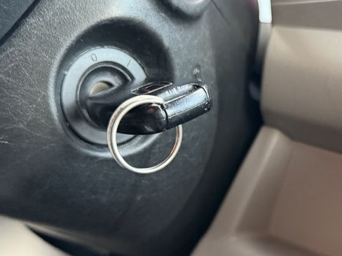 Used 2012 Honda Pilot LX image 24