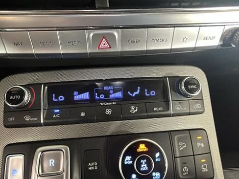 Used 2022 Hyundai Palisade Limited AWD/4WD image 23
