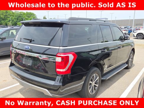 Used 2020 Ford Expedition XLT w/ Equipment Group 202A RWD image 8
