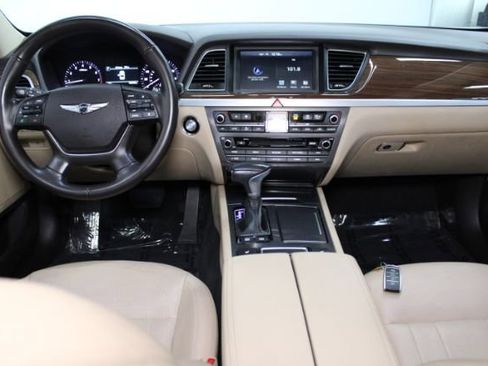 Used 2018 Genesis G80 3.8 image 2