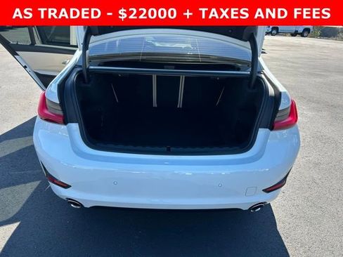 Used 2020 BMW 330i xDrive Sedan w/ Convenience Package image 16