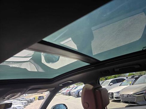 Used 2025 Audi Q5 2.0T Premium w/ Convenience Plus Package image 22