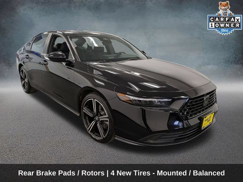 Used 2024 Honda Accord Sport image 3