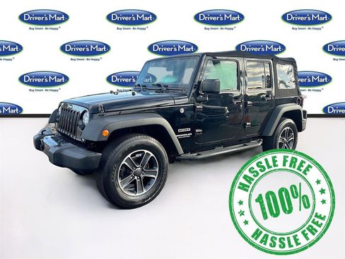 Used 2017 Jeep Wrangler Unlimited Sport w/ Dual Top Group image 3