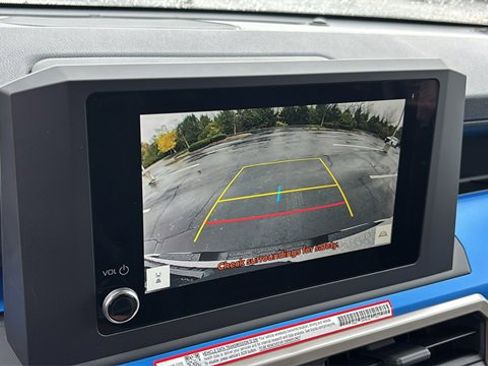 New 2025 Toyota Tacoma TRD Off-Road image 17