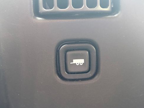 Used 2021 Chevrolet Express 2500 w/ Driver Convenience Package RWD image 24