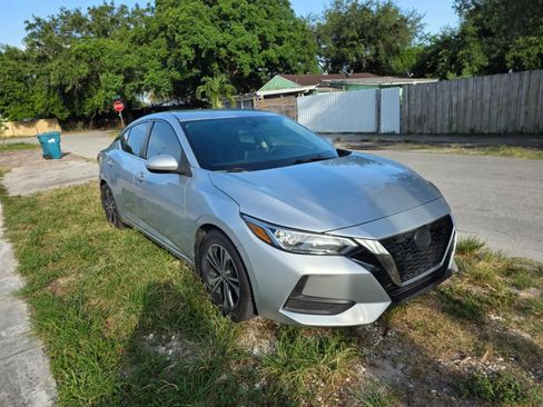 Used 2022 Nissan Sentra SV FWD image 4