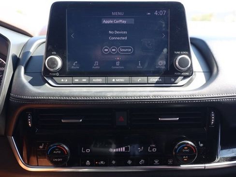 Certified 2023 Nissan Rogue SL image 29