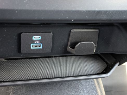 Used 2022 Ford F150 XL w/ STX Appearance Package image 27