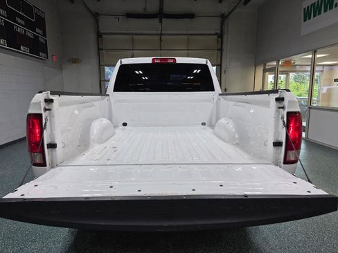 Used 2019 RAM 1500 Express w/ Express Value Package AWD/4WD image 21