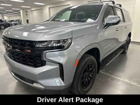 Used 2024 Chevrolet Suburban LS w/ Driver Alert Package AWD/4WD image 3