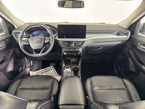 Used 2024 Ford Escape Platinum image 22