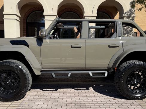 Used 2025 Ford Bronco Raptor AWD/4WD image 7