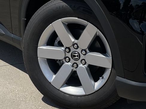 Certified 2026 Honda Prologue Eco image 9