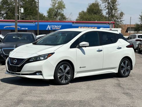 Used 2018 Nissan Leaf SL w/ SL Technology Package FWD image 1