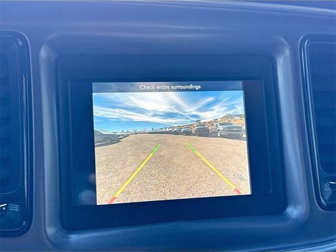 Used 2019 Dodge Challenger SXT image 13