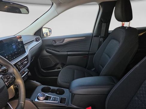 Used 2025 Ford Escape Active w/ Tech Pack #1 FWD image 30