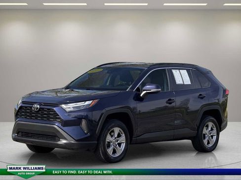 Used 2023 Toyota RAV4 XLE AWD/4WD image 19