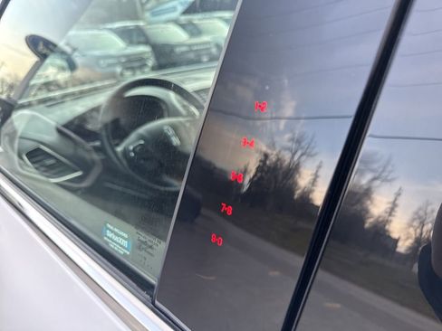 Used 2018 Lincoln MKX Select w/ Select Plus Package image 13