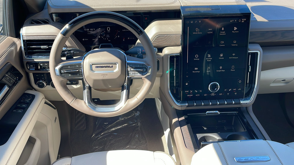 New 2026 GMC Yukon Denali w/ Denali Reserve Package AWD/4WD image 16