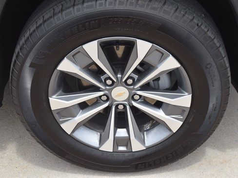 Used 2026 Chevrolet Equinox LT AWD/4WD image 12