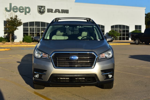 Used 2020 Subaru Ascent Limited w/ Technology Package AWD/4WD image 2