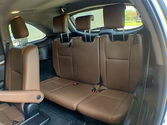 Used 2019 Toyota Highlander Limited AWD/4WD image 24