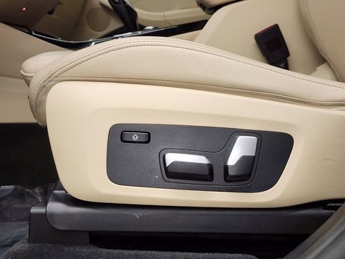 Used 2019 BMW X3 xDrive30i w/ Driving Assistance Package image 24