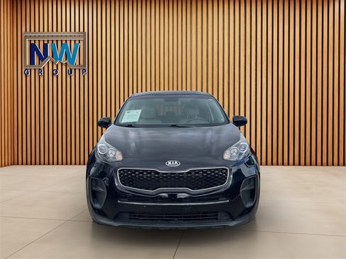 Used 2019 Kia Sportage LX FWD image 2