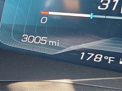 Used 2022 Chevrolet Corvette Stingray Preferred Cpe w/ Battery Protection Package RWD image 10
