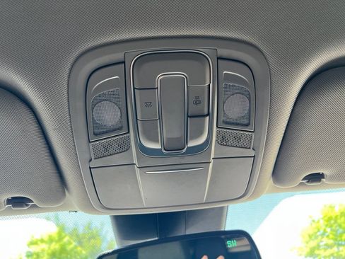 Used 2019 Hyundai Santa Fe SEL FWD image 38