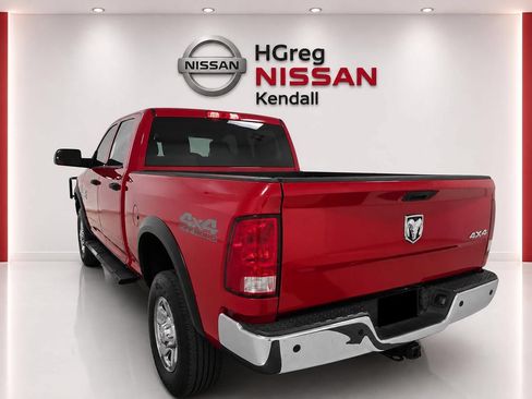 Used 2018 RAM 2500 Tradesman w/ Chrome Appearance Group AWD/4WD image 2