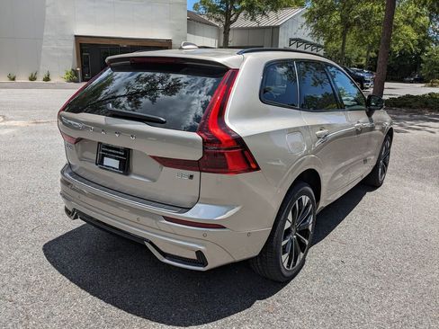New 2026 Volvo XC60 B5 Plus w/ Protection Package Premier image 4