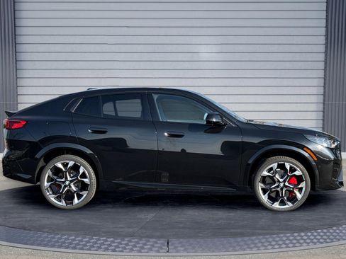 New 2026 BMW X2 xDrive28i w/ Technology Package image 3