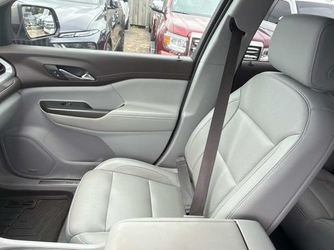 Used 2019 GMC Acadia SLT FWD image 20