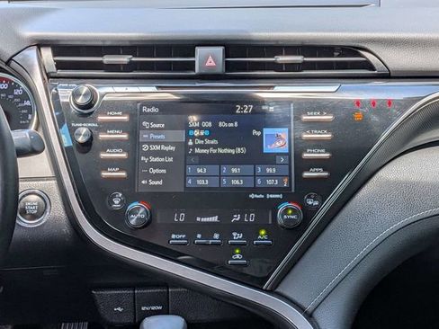 Used 2020 Toyota Camry XSE FWD image 18
