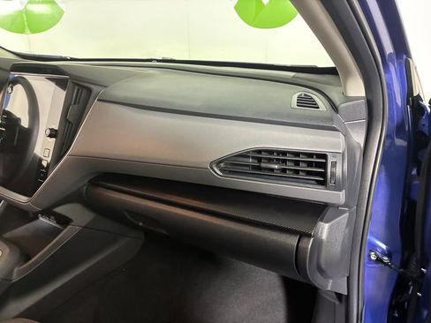 Certified 2025 Subaru Crosstrek 2.0i Premium image 30