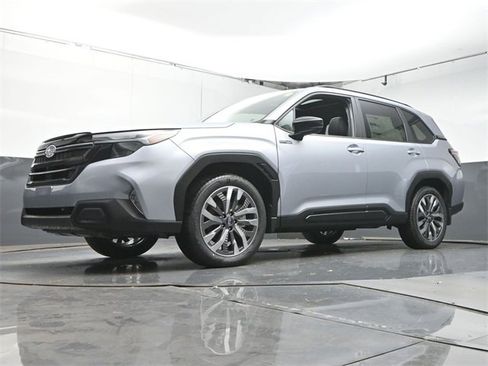 New 2025 Subaru Forester Touring image 36