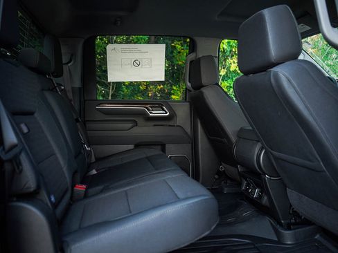 New 2026 GMC Sierra 3500 SLE w/ SLE Value Package image 11