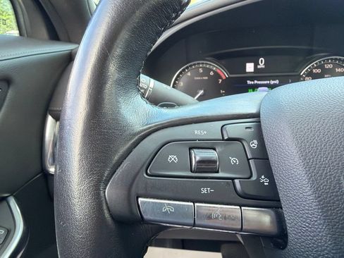 Used 2020 Cadillac XT4 Premium Luxury FWD image 20