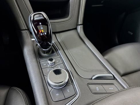 Used 2022 Cadillac XT5 Premium Luxury image 15